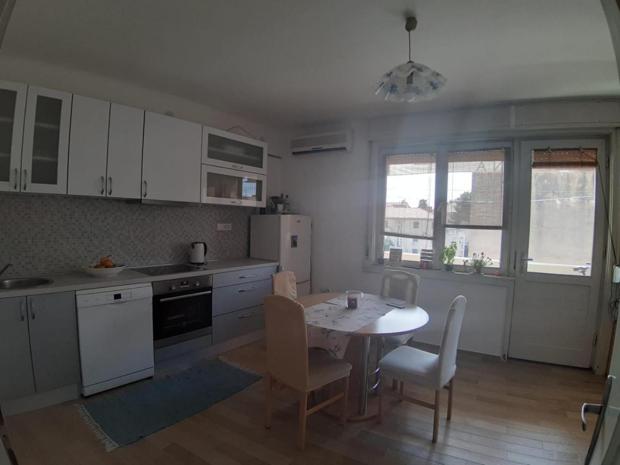 Nina, Apartment In City Centre Split Eksteriør bilde